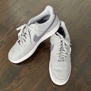 Nike Men's Gray and Purple Sneakers